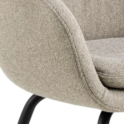 Dora karmstol – beige tyg