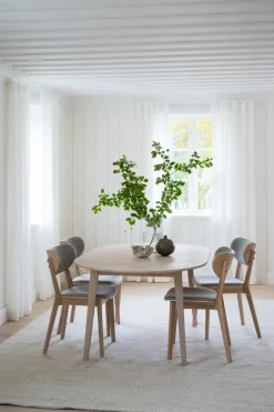 Kato Stol Vitpigmenterad/gråbeige