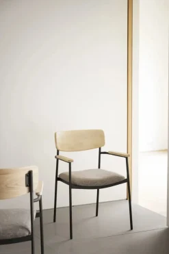 Maymont Karmstol Ek/mörkbeige/svart