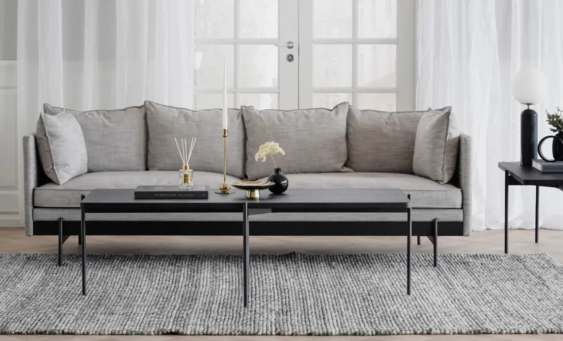SHELTON SOFFBORD SVART 145cm