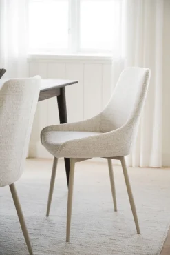 Sierra stol ljusbeige tyg/beige metallben
