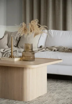 SULLIVAN SOFFBORD VITPIGMENTERAD 80X80