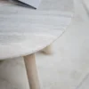 Taransay soffbord Ø60 beige travertin/vitpigmenterad ek
